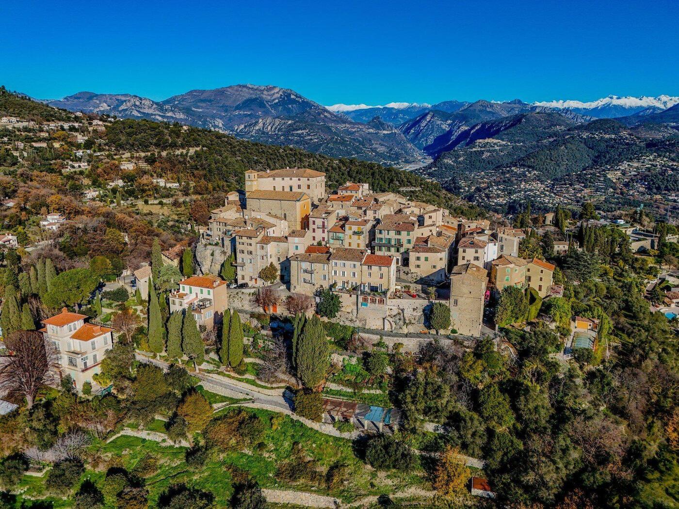 Village perché de Carros, Alpes-Maritimes